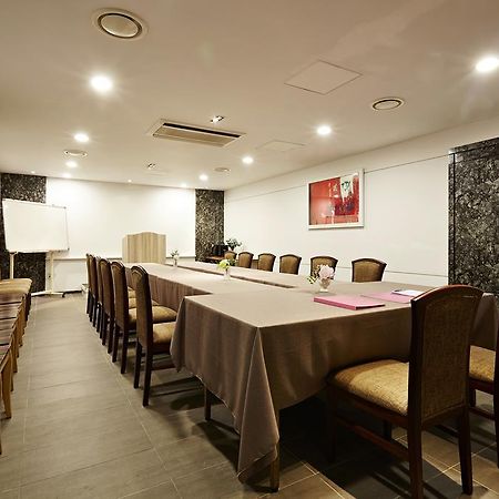 Hotel Namoo Cheong-Ju Чхонджу Екстер'єр фото