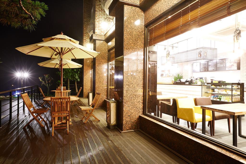 Hotel Namoo Cheong-Ju Чхонджу Екстер'єр фото