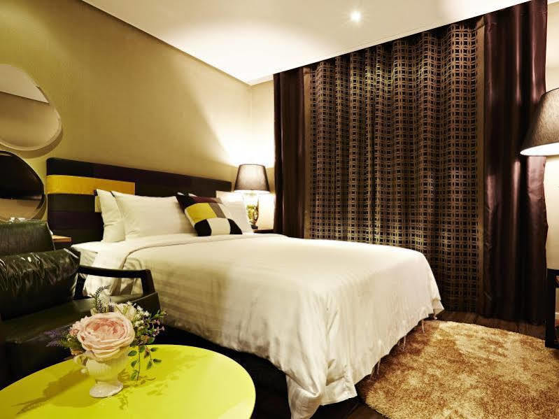 Hotel Namoo Cheong-Ju Чхонджу Екстер'єр фото